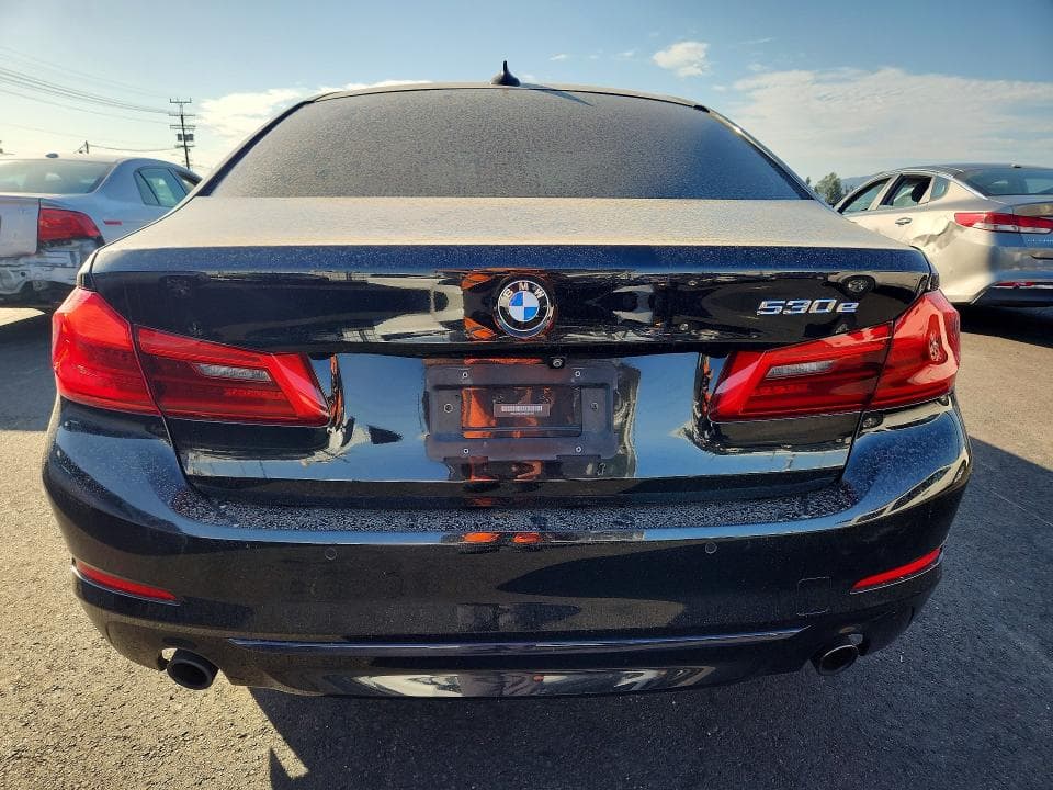 2019 BMW 530E 6