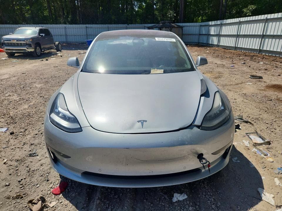 2018 TESLA MODEL 3 5