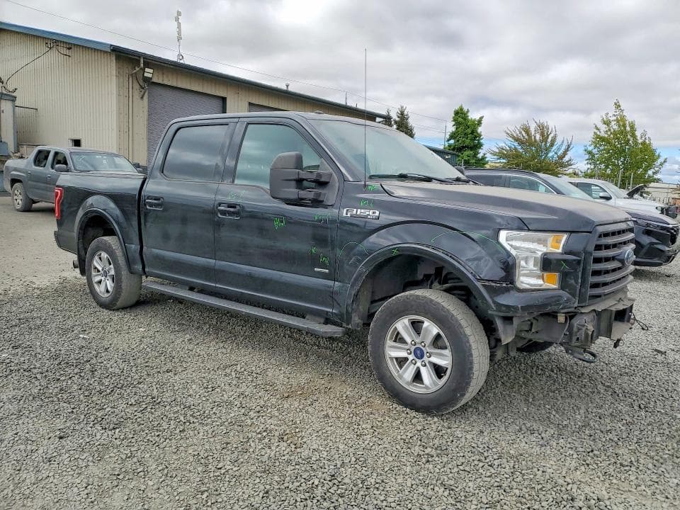 2017 FORD F150 SUPERCREW 4