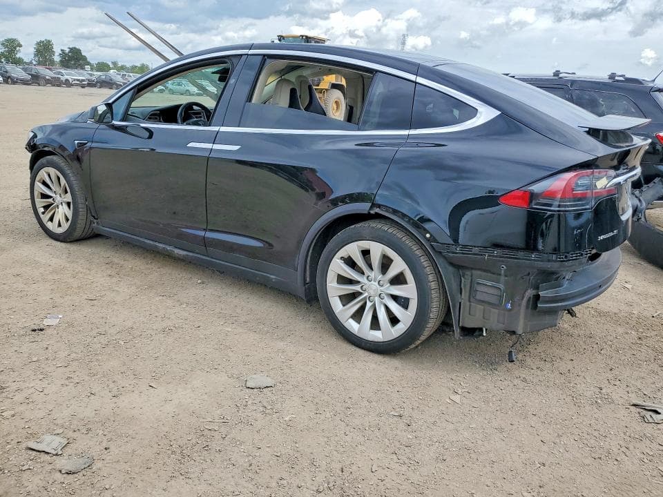 2017 TESLA MODEL X 2