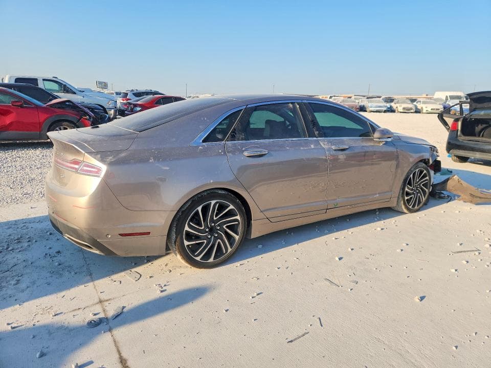 2020 LINCOLN MKZ RESERVE 3