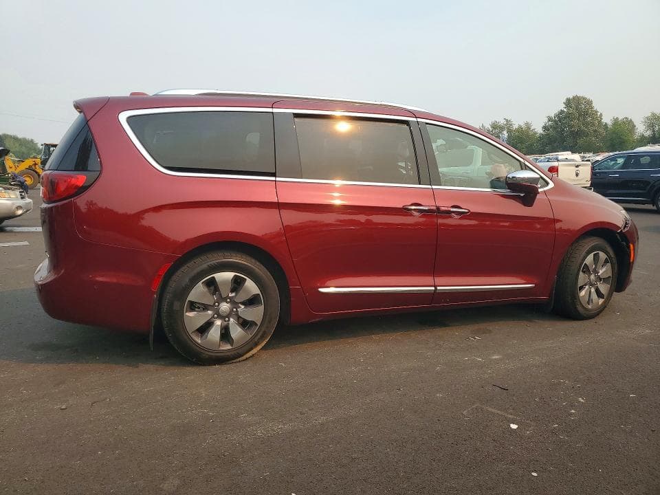 2017 CHRYSLER PACIFICA EHYBRID PLATINUM 3
