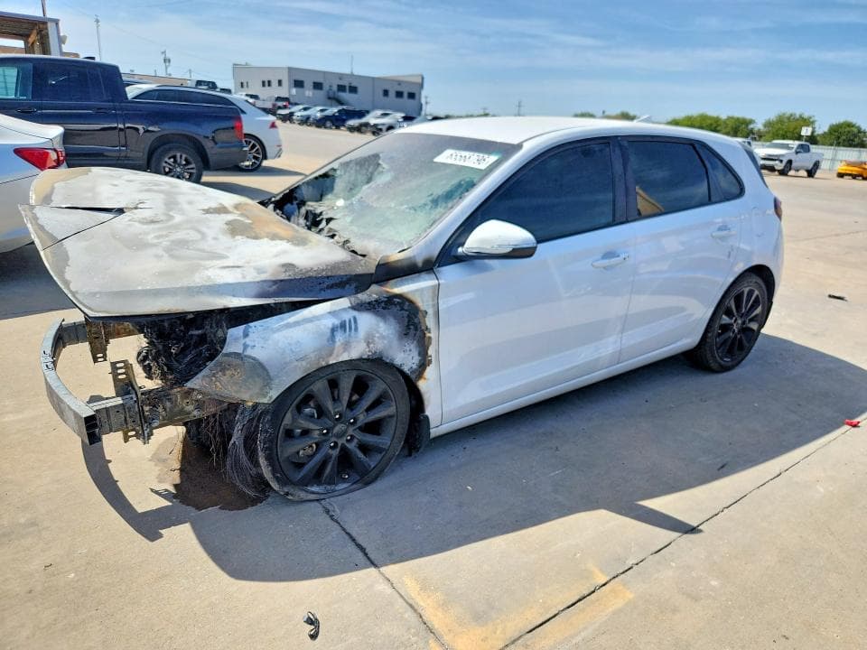 2018 HYUNDAI ELANTRA GT BASE - 1