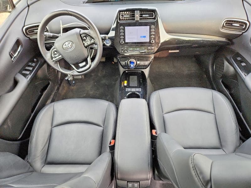 2020 TOYOTA PRIUS XLE AWD-E 8