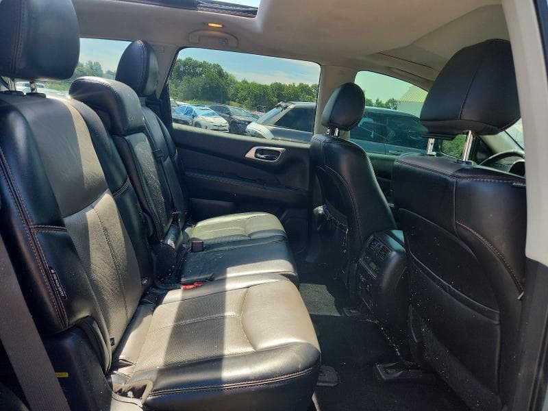 2019 NISSAN PATHFINDER SL 10