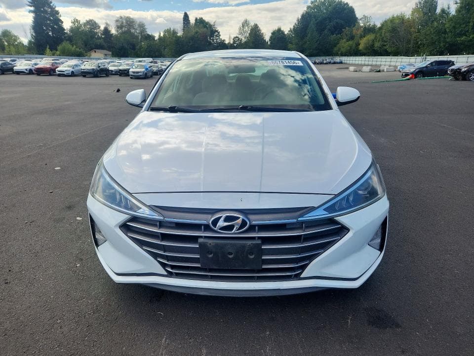 2019 HYUNDAI ELANTRA SEL 5