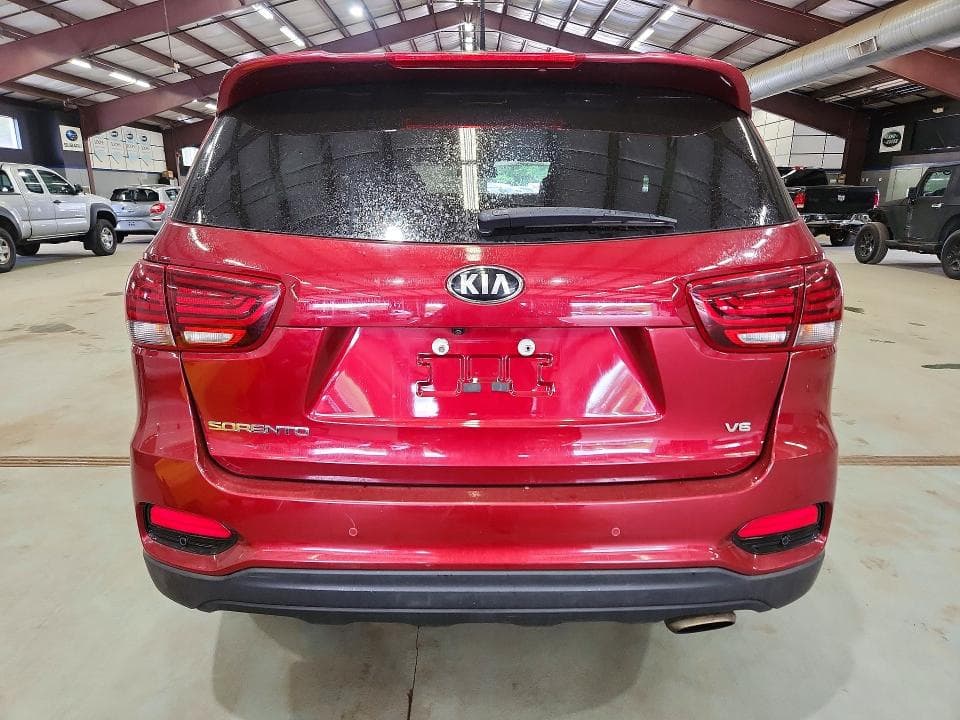 2020 KIA SORENTO S 6