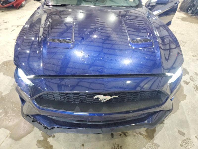 2018 FORD MUSTANG 11