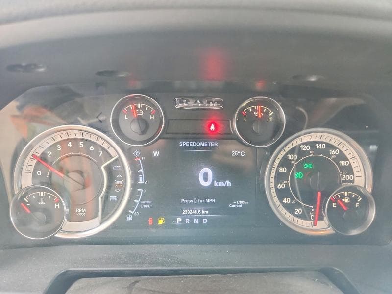 2017 RAM 1500 SLT 9