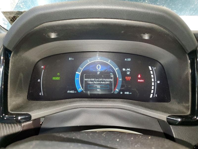 2025 TOYOTA CAMRY SE 9
