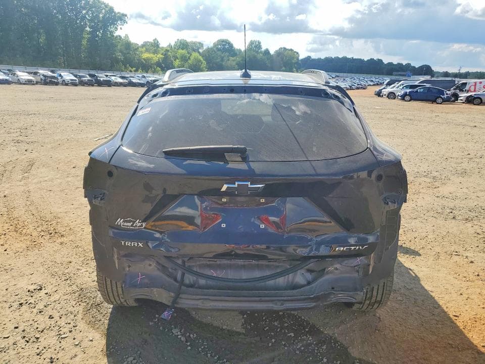 2025 CHEVROLET TRAX ACTIV 6