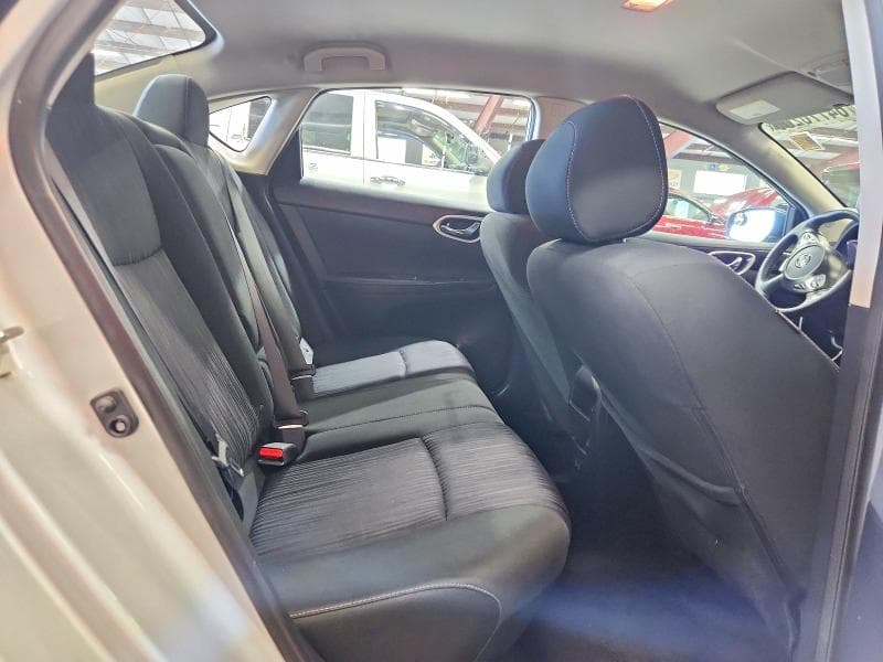 2019 NISSAN SENTRA SV 10