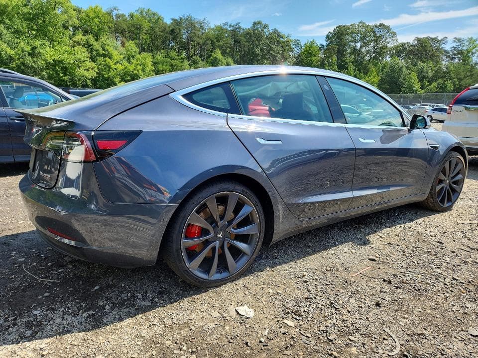 2020 TESLA MODEL 3 3