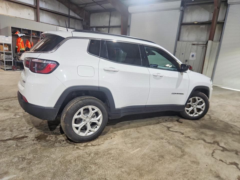 2024 JEEP COMPASS LATITUDE 3