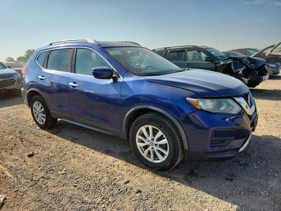 2018 NISSAN ROGUE SV 4