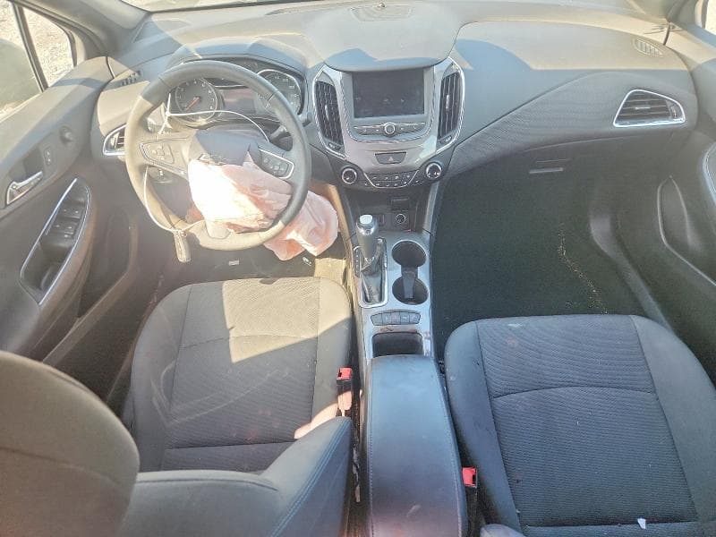 2019 CHEVROLET CRUZE LT 8