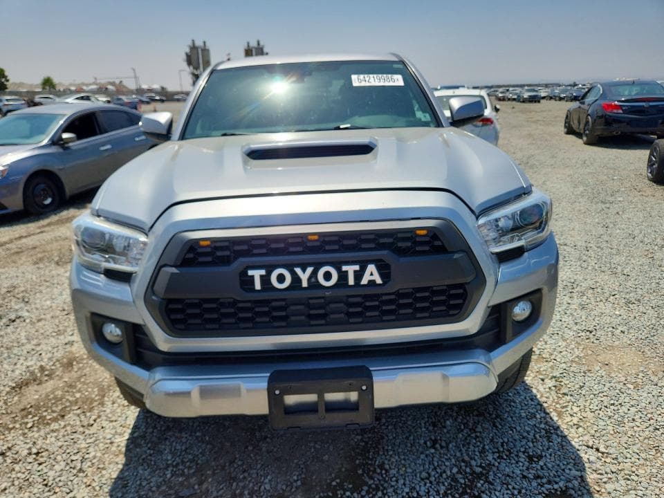 2019 TOYOTA TACOMA TRD SPORT 5