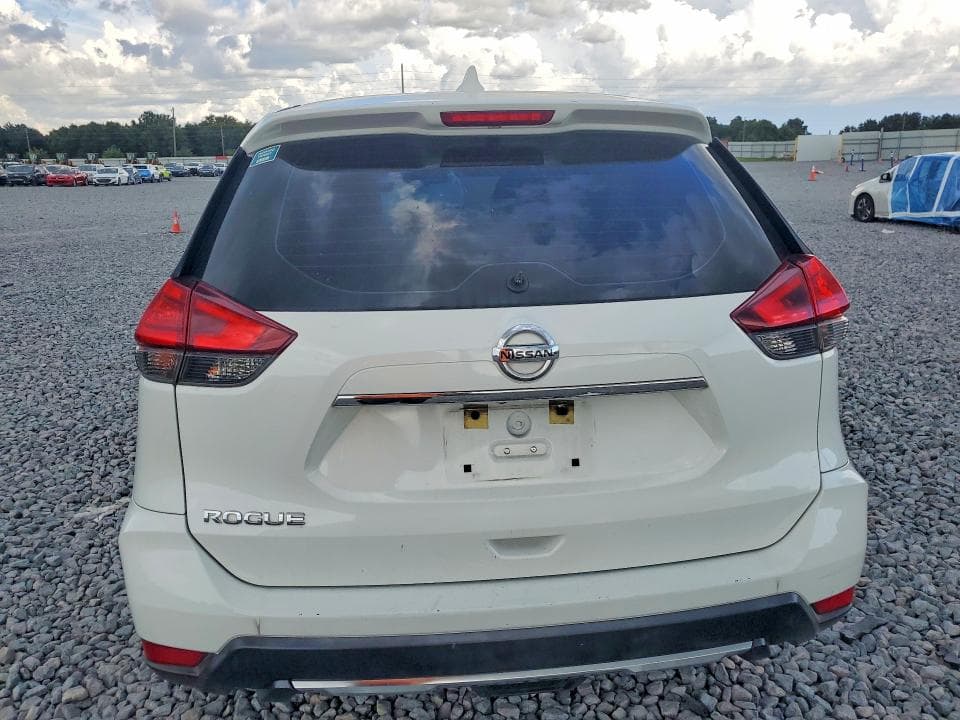 2017 NISSAN ROGUE S 6