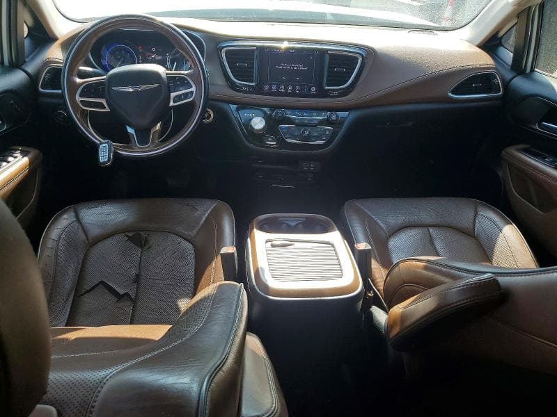2018 CHRYSLER PACIFICA LIMITED 8