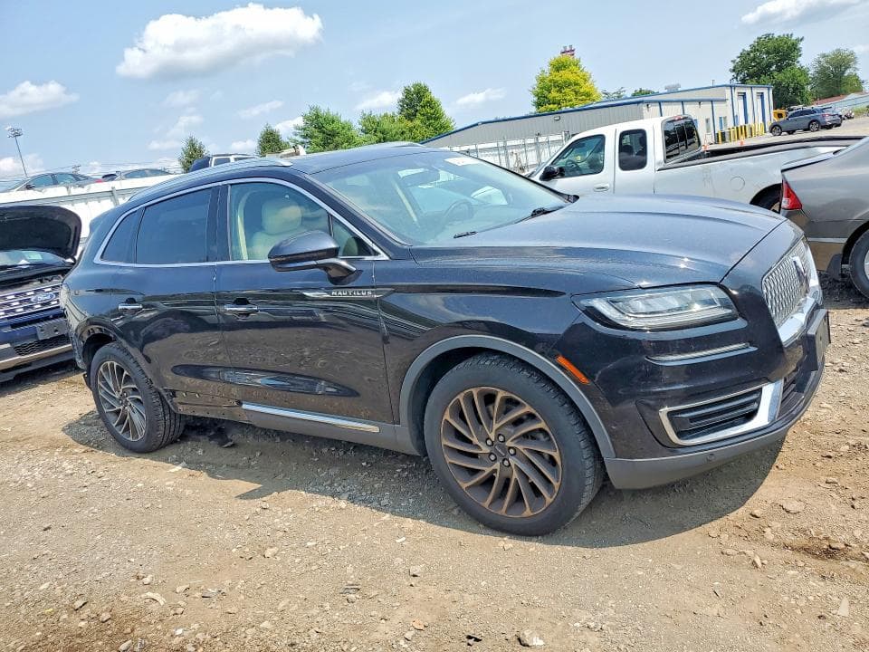 2019 LINCOLN NAUTILUS RESERVE 4
