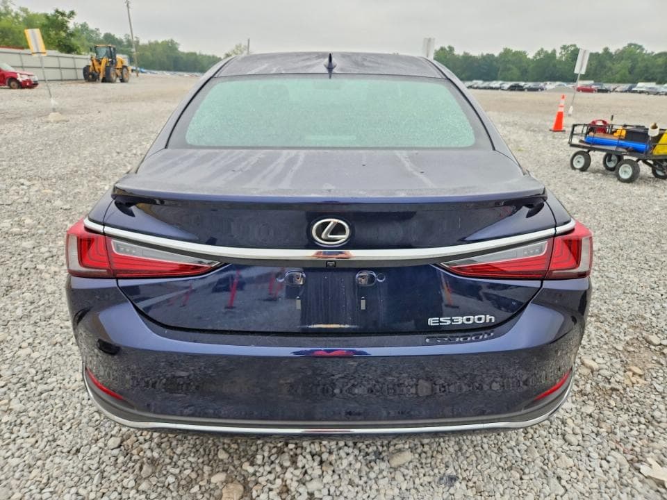 2025 LEXUS ES 300H LUXURY 6