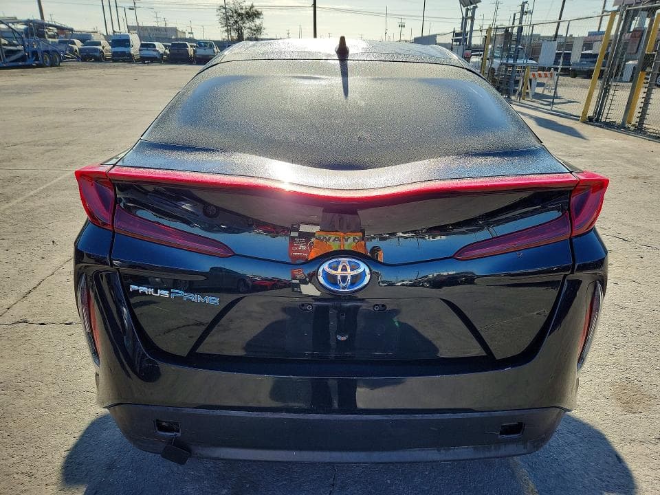 2022 TOYOTA PRIUS PRIME LE 6