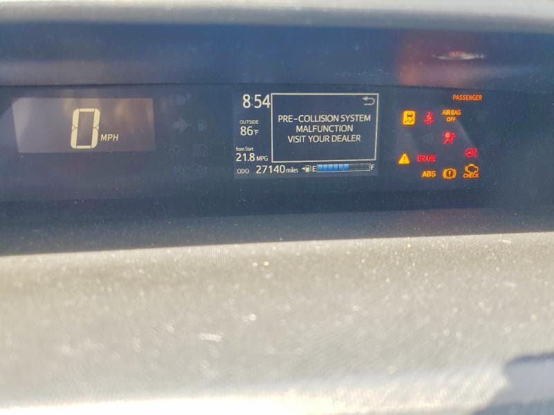 2018 TOYOTA PRIUS C THREE 9