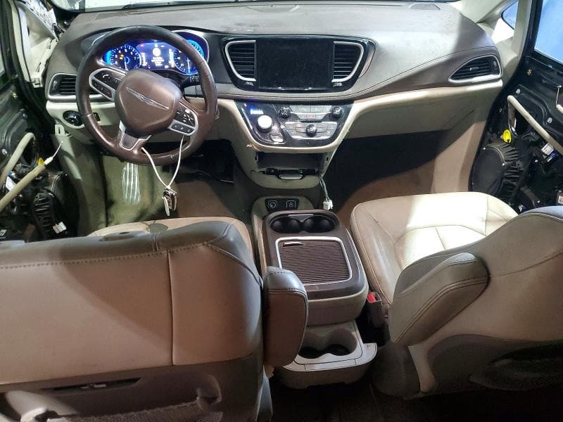 2021 CHRYSLER PACIFICA TOURING L 8