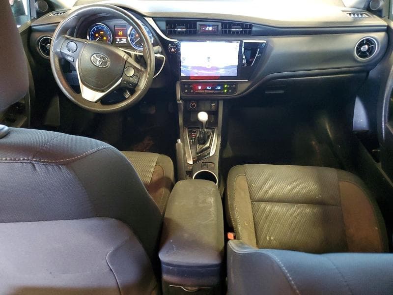 2017 TOYOTA COROLLA LE 8