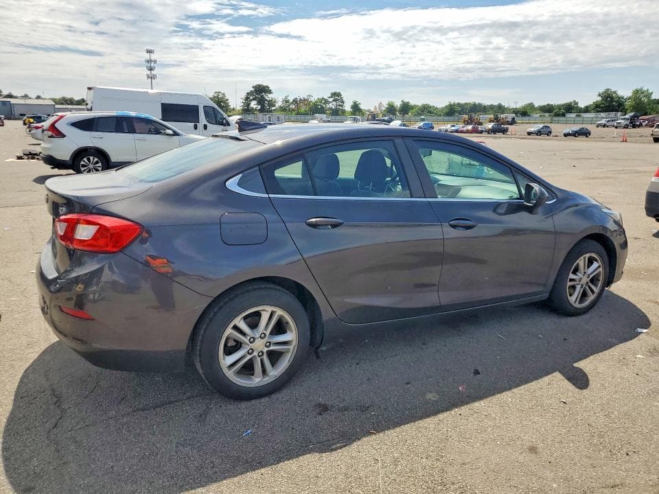 2017 CHEVROLET CRUZE LT 3