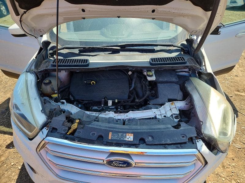 2017 FORD ESCAPE SE 12