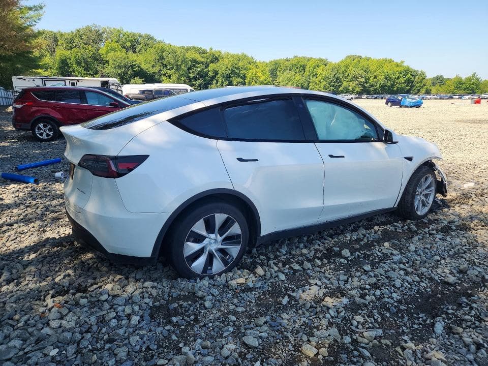 2023 TESLA MODEL Y 3