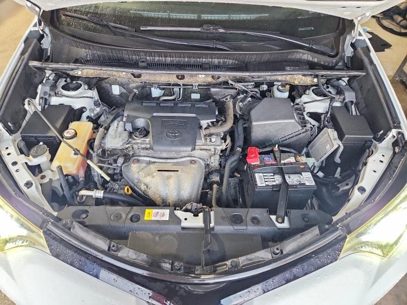 2018 TOYOTA RAV4 SE 12