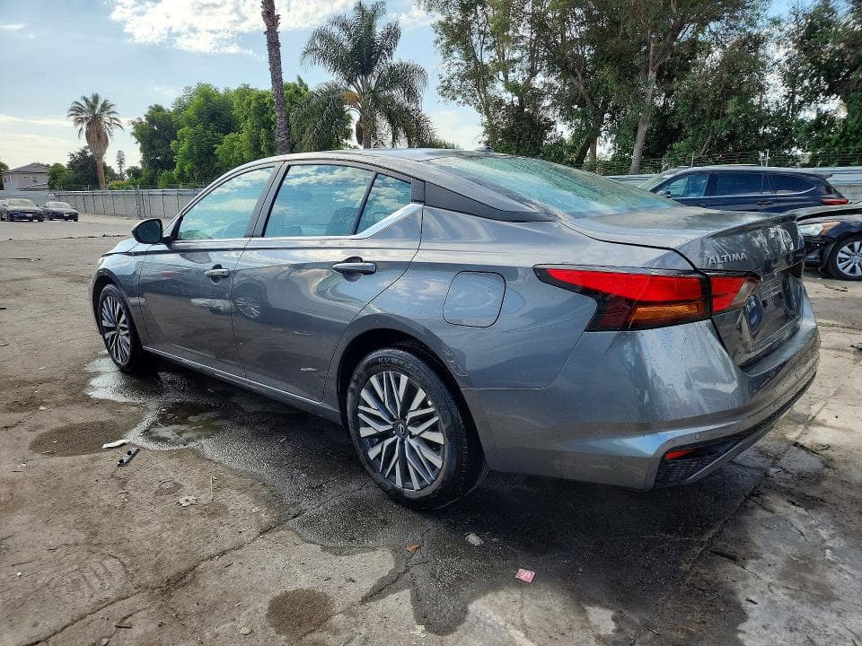 2026 NISSAN ALTIMA SV 2