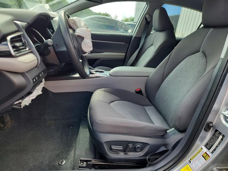 2022 TOYOTA CAMRY LE 7