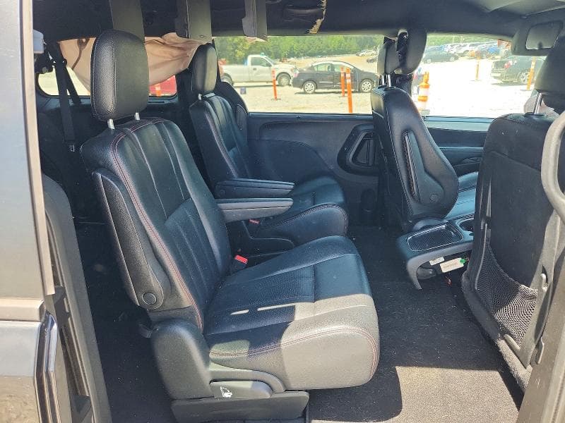 2017 DODGE GRAND CARAVAN GT 11