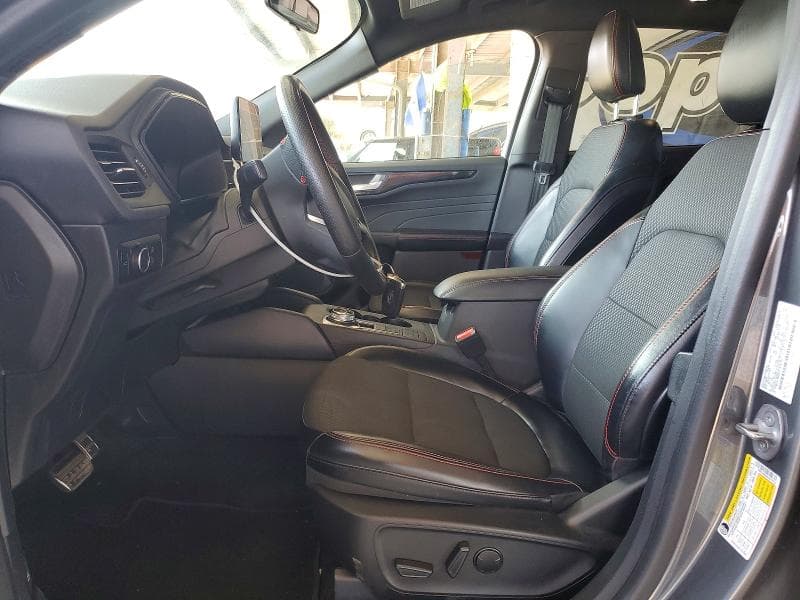 2023 FORD ESCAPE ST LINE 7