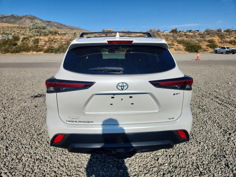 2025 TOYOTA HIGHLANDER HYBRID XLE 6