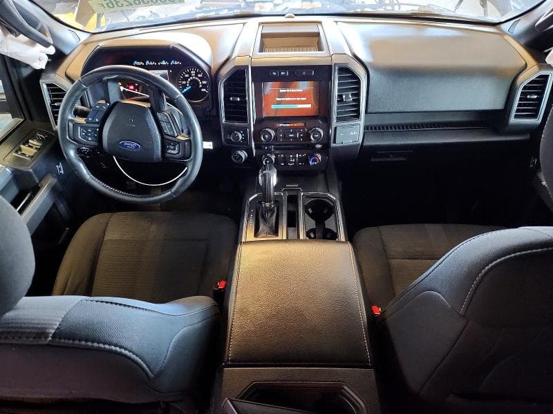 2017 FORD F150 SUPERCREW 8