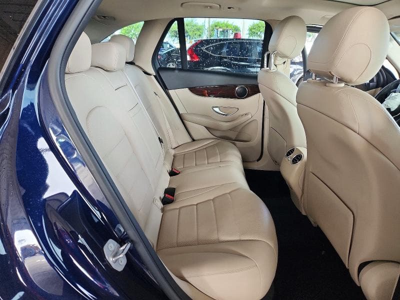 2021 MERCEDES-BENZ GLC 300 11