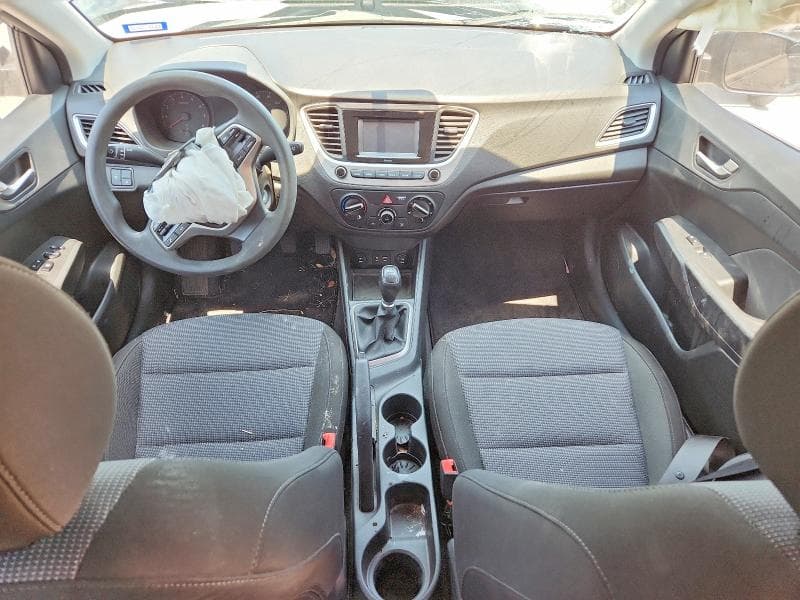 2021 HYUNDAI ACCENT SE 8