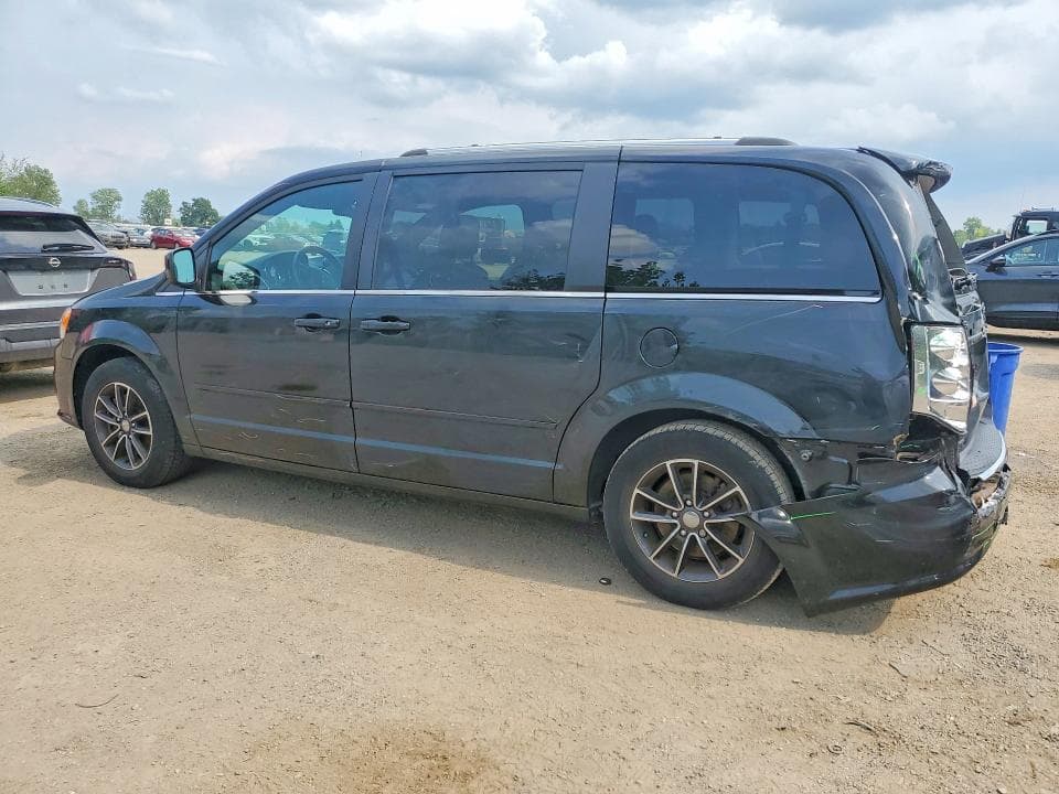 2017 DODGE GRAND CARAVAN SE 2