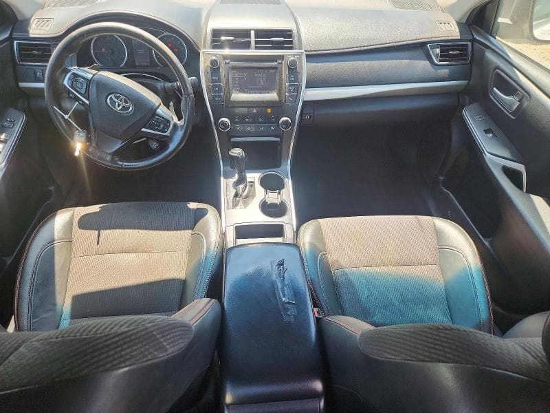 2017 TOYOTA CAMRY SE 8