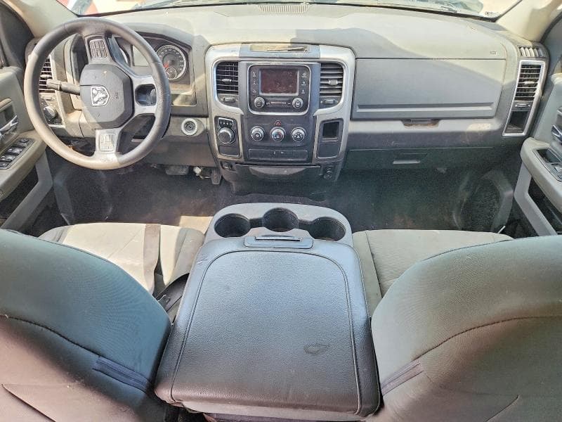 2019 RAM 1500 CLASSIC SLT 8