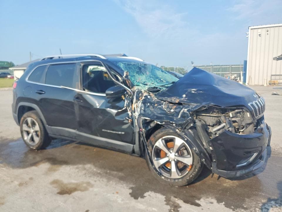 2019 JEEP CHEROKEE LIMITED 4