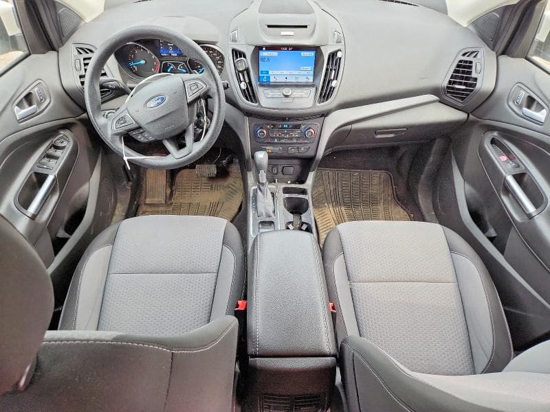 2017 FORD ESCAPE SE 8