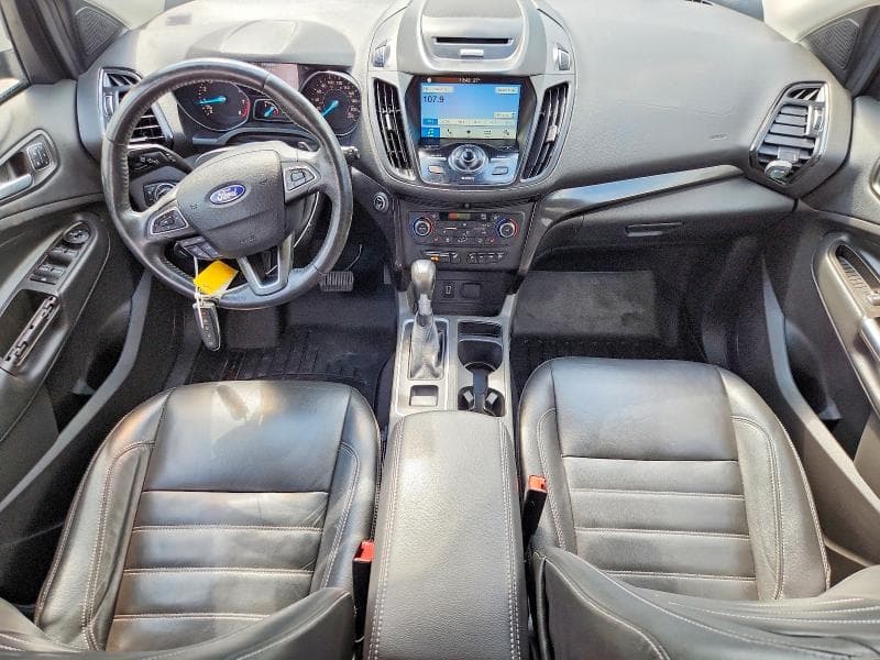 2017 FORD ESCAPE TITANIUM 8