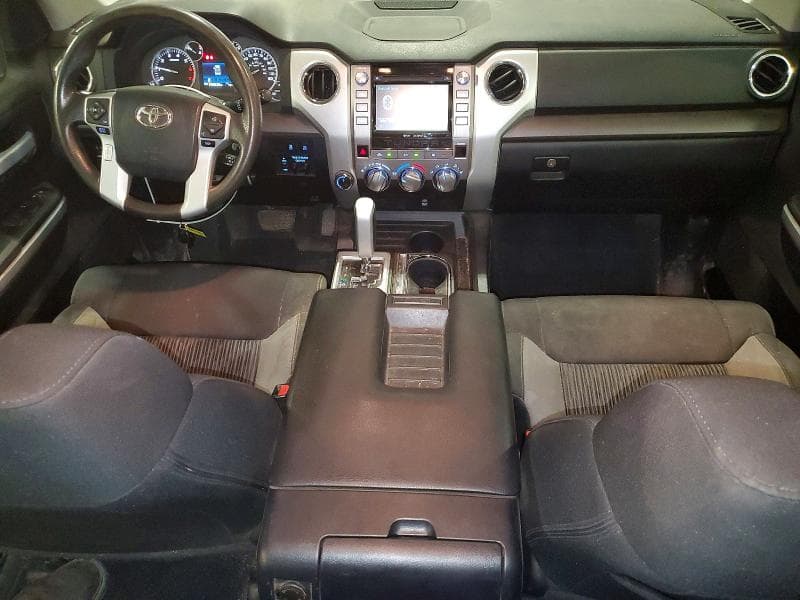 2017 TOYOTA TUNDRA SR5 8