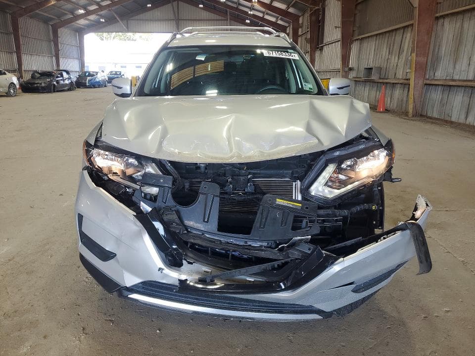 2018 NISSAN ROGUE SV 5