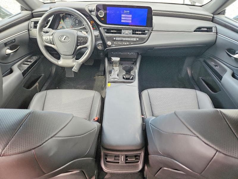 2025 LEXUS ES 300H BASE 8